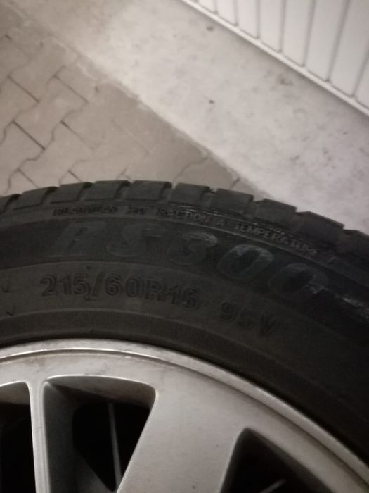 Koła alufelgi Ford 16"