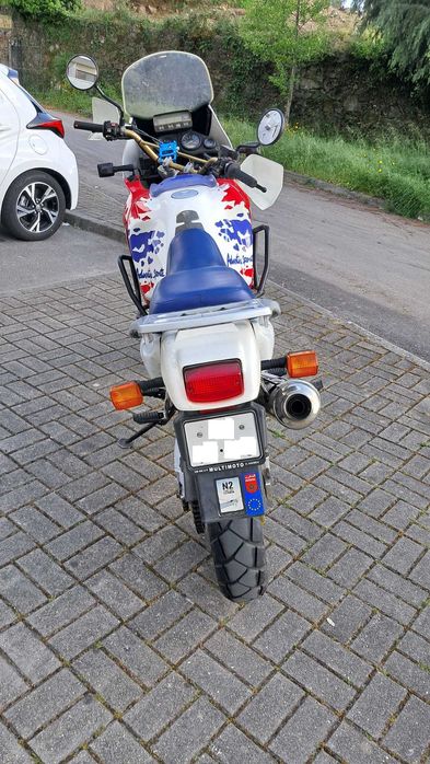 Honda Africa Twin 750 - RD07
