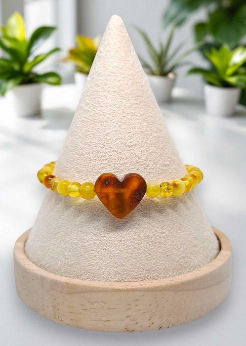 Bransoletka z bursztynu, BURSZTYN bałtycki mleko, serce koniak #870