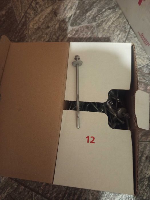 Śruby konstrukcyjne do drewna i metalu