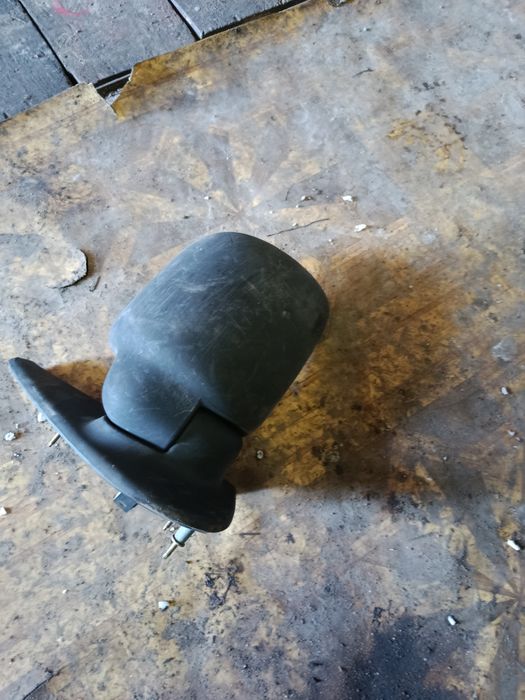 Дзеркало Рено Кенго