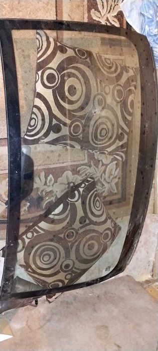 Szyba przód 5D Fiat stilo nowa polecam!!!