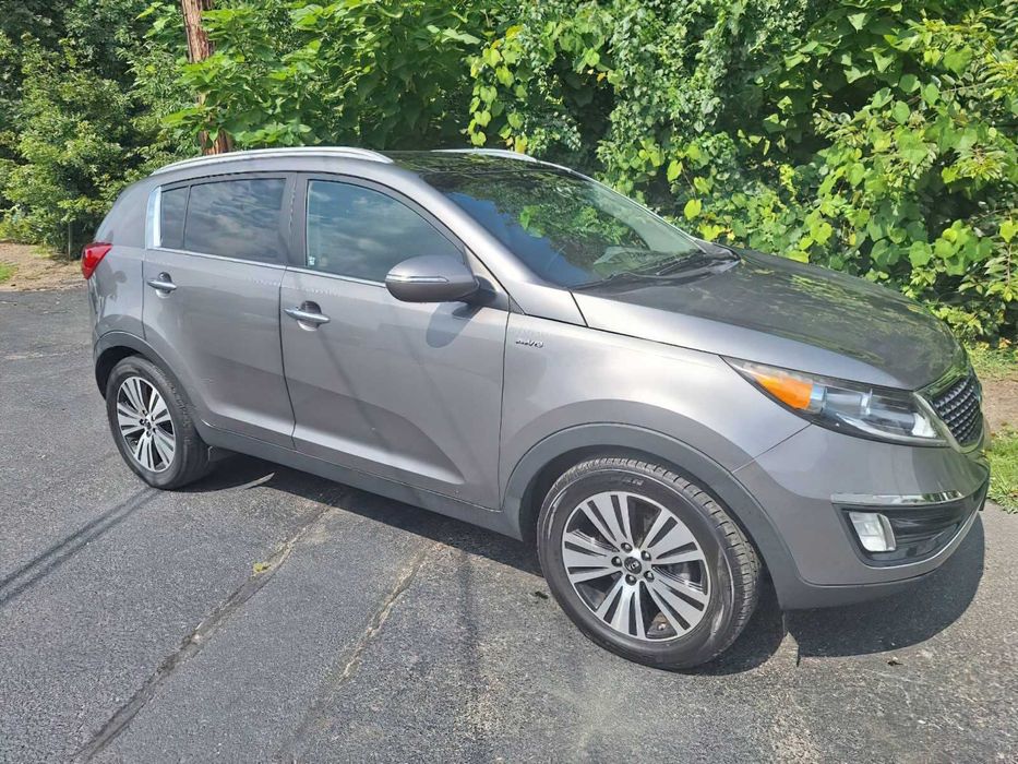 Kia Sportage EX      2015