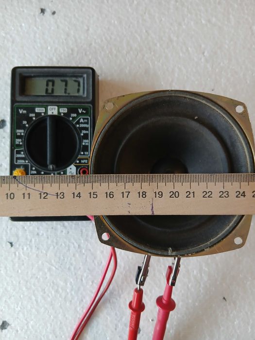 широкополосные динамики.