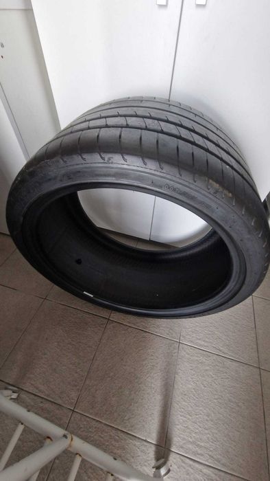 Pneu 305/30/21 Goodyear Eagle F1
