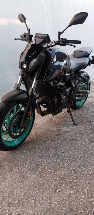 Mota Mt07 de 2023
