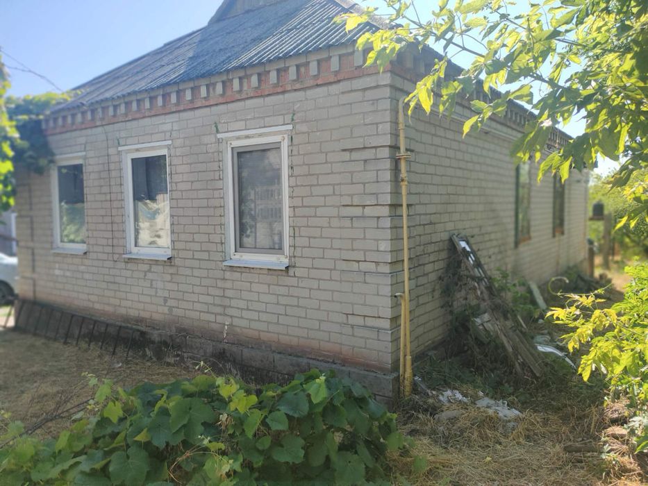 Продам участок  16 соток у воды с. Любимовка