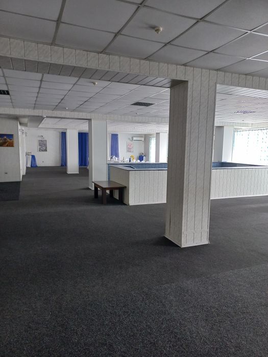 Здається приміщення на другому поверсі для будь якого бізнесу