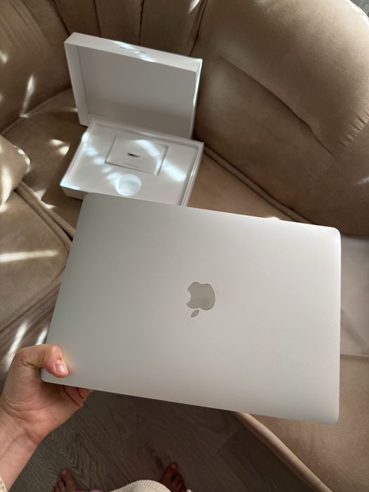 MacBook Pro 13-inch