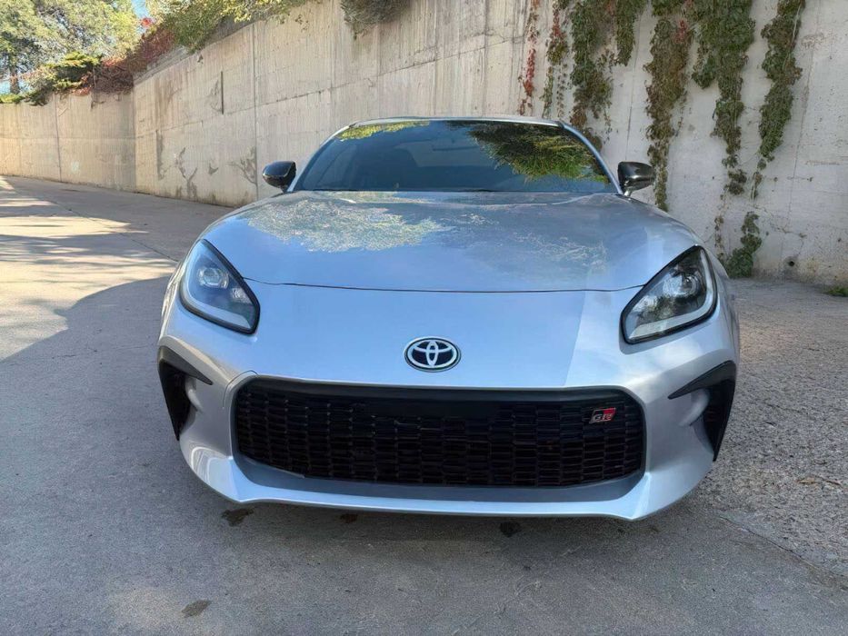 Toyota GR86 Premium      2022