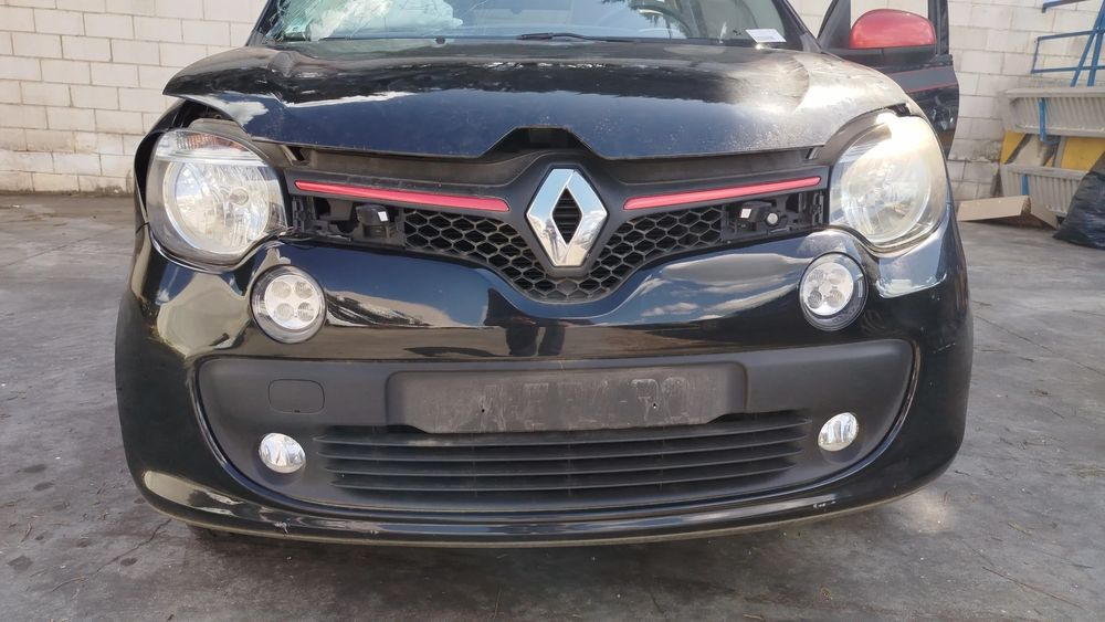 Pára-choques frente RENAULT Twingo III (BCM_)