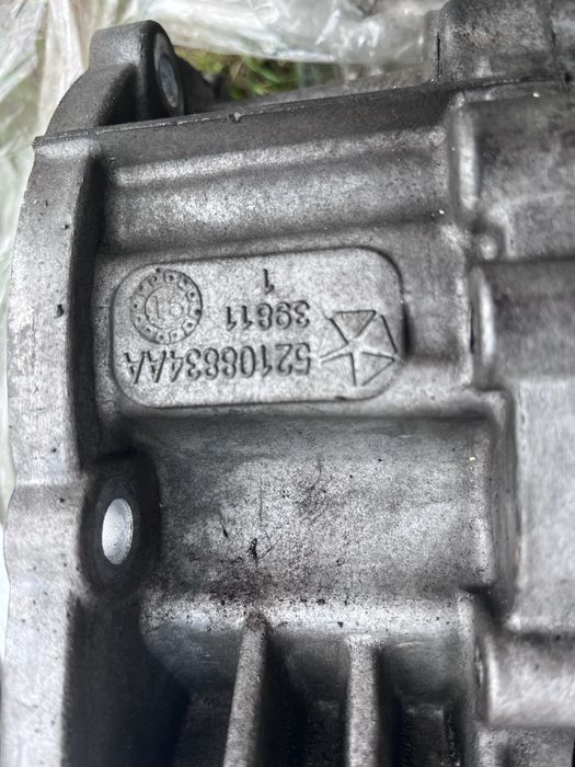 Reduktor skrzyni automatycznej dodge challenger 4x4 2017  68214750AB