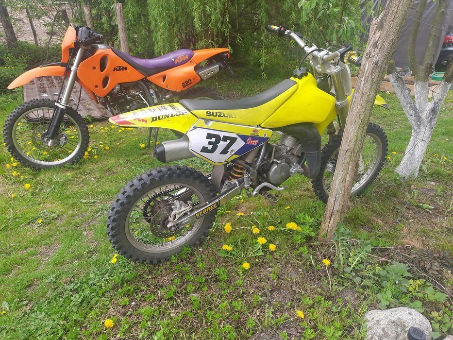 Suzuki RM85 super stan.
