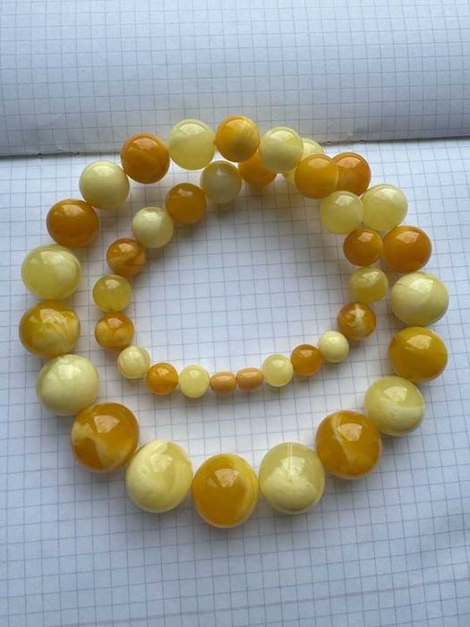 Bardzo ładne korale z naturalnego bursztynu, miodowo-cytrynowy