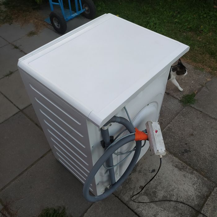 Pralka Electrolux 8 kg 1400 obr.