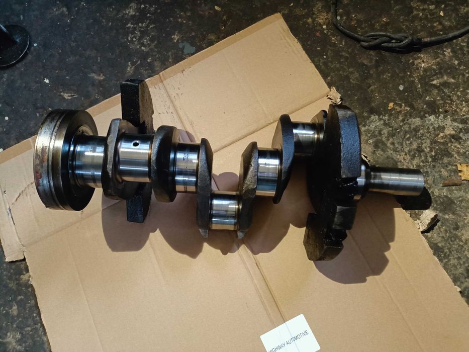 wał korbowy panewki massey ferguson mf ursus 3512,255,235,2812,c360 3P