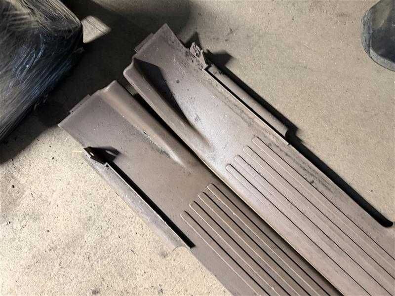 Range Rover P38 pousa pés peseira friso camel