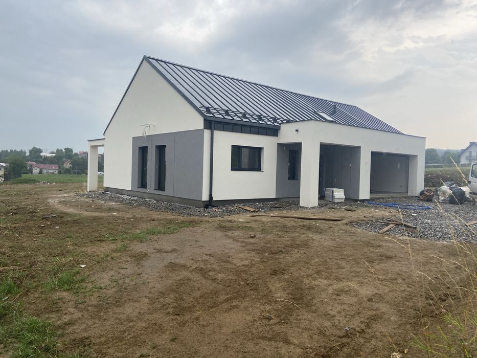 Elewacje Wolne Terminy na 2026