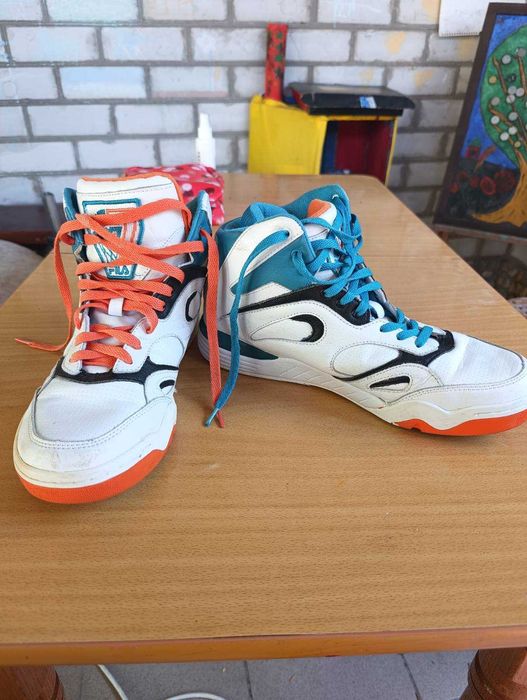 кросівки баскетбольні