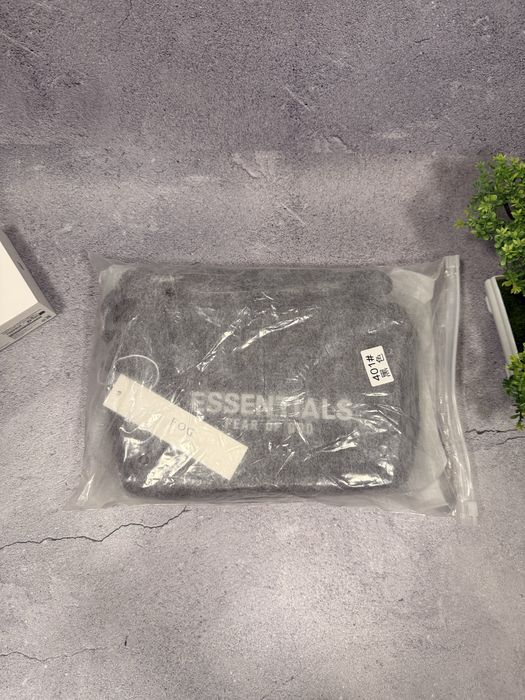 Сумка Essentials