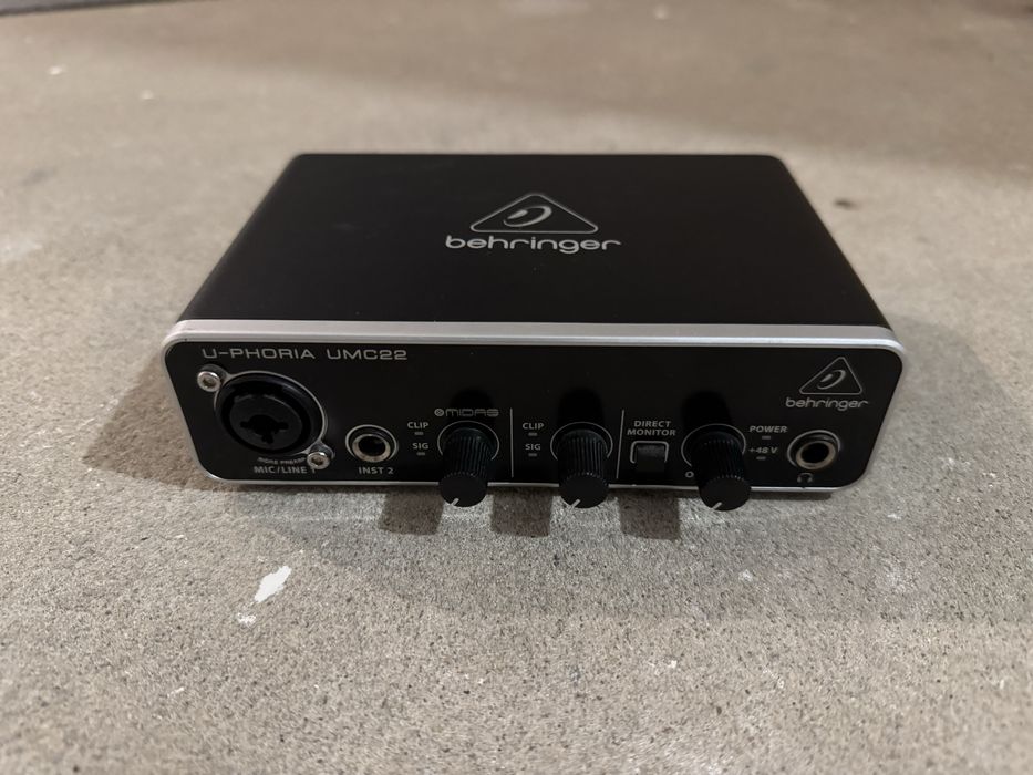 Interfejs audio BEHRINGER UMC22 u-phoria