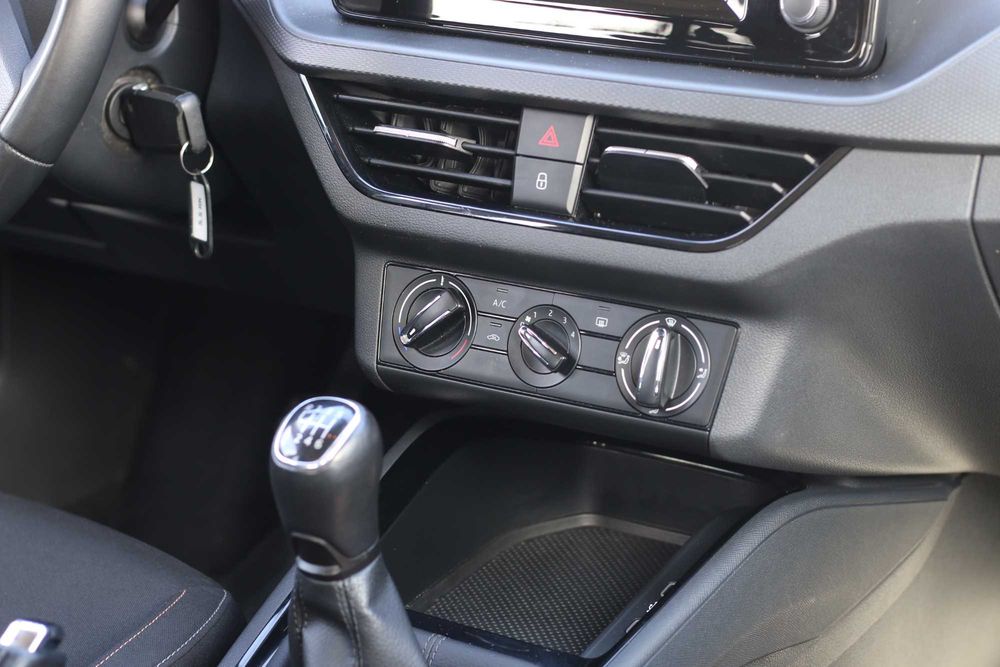 WYNAJEM ekonomiczna Skoda Scala wypożyczalnia