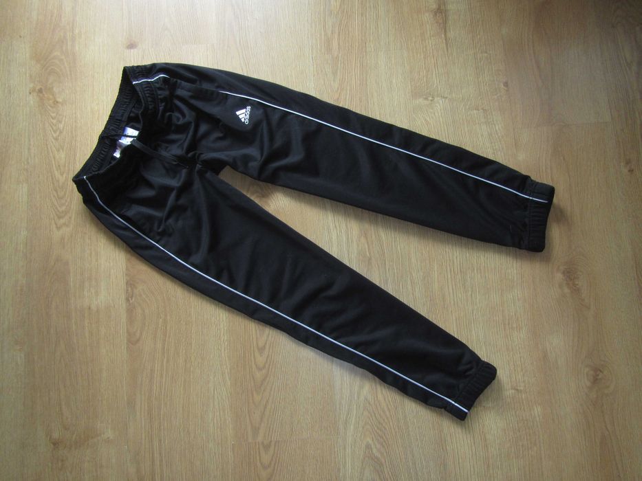 Adidas spodnie dresowe rozm.152