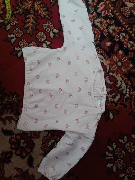 Кофтинка для дівчинки