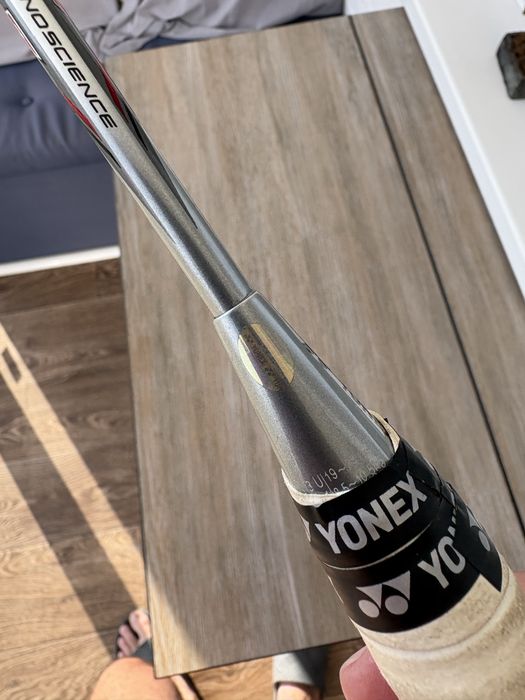 Yonex ArcSarber7 Carbon Nanotube