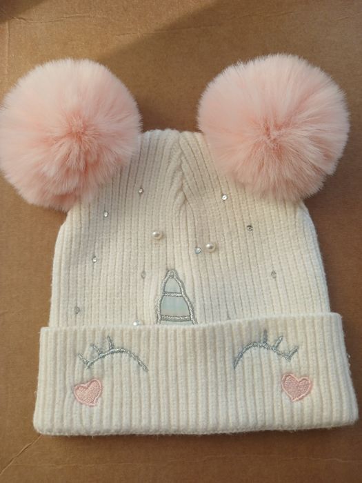 Красива шапочка на 6-12місяців, нова