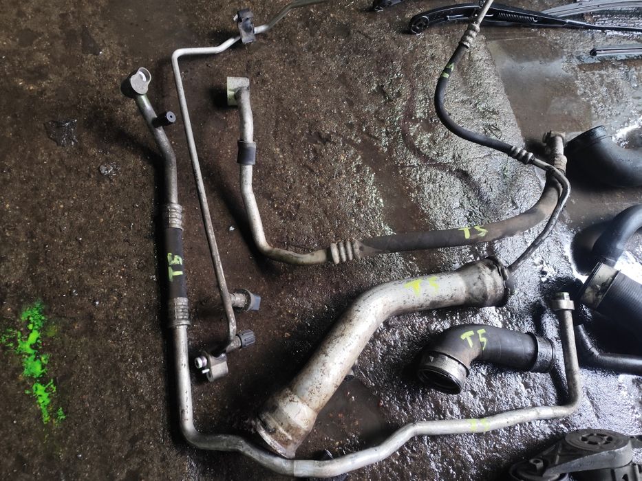 VW Transporter T5 1.9 TDI zbiorniczek, wąż, przewód, łapa, mocowanie