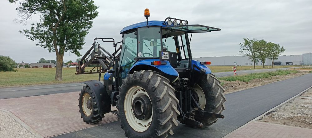 New Holland td 5050