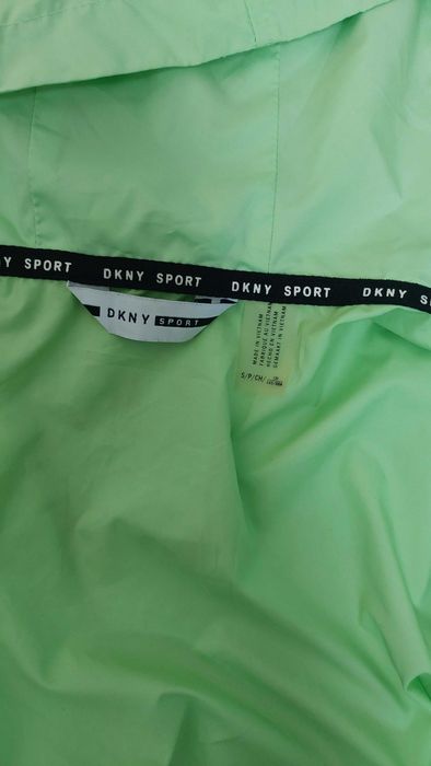 Zielona kurtka ASTOR DKNY Sport DP0J8973, R. S