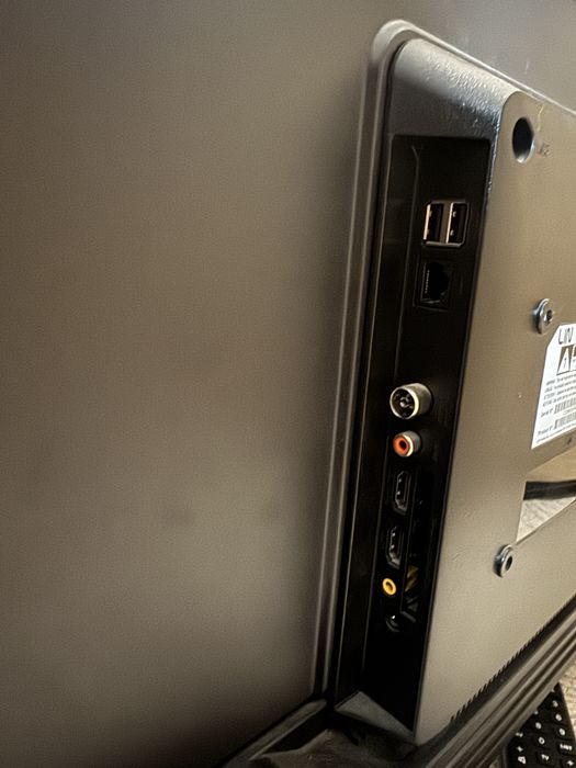 Telewizor LIN 32D1700 SMART 32” Full HD – obsługa sygnału 4K (30Hz)