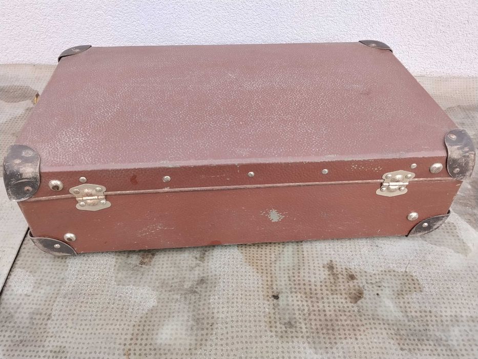 Stara walizka PRL , Vintage 55 x 33 x 15 cm.  25 litrów