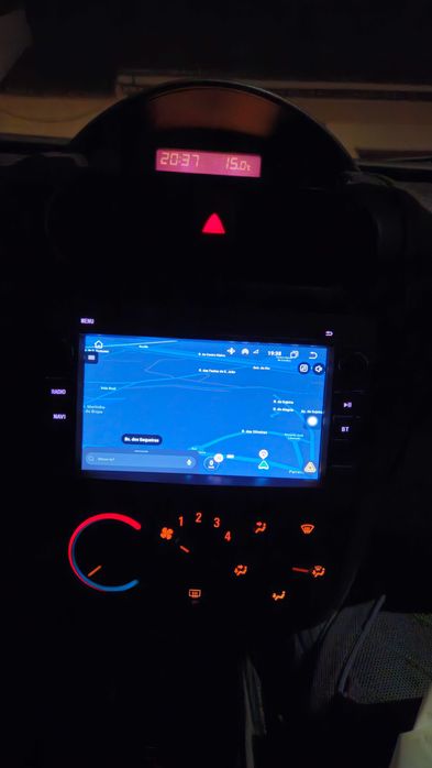 Opel Corsa - 1.2 Comfort — photo 5