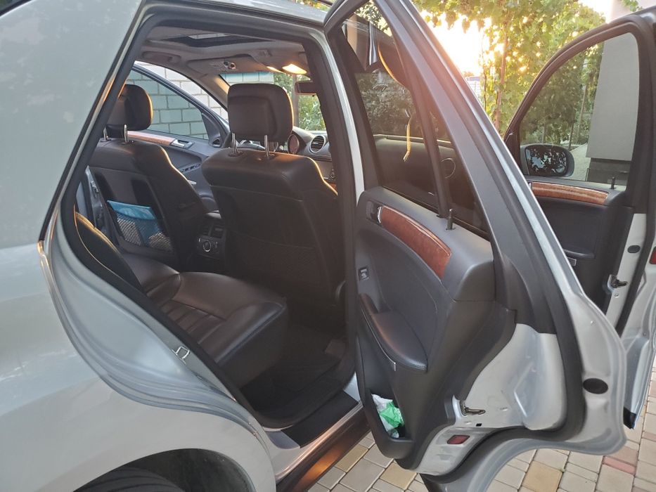 Продам Мерседес МЛ 320 W 164