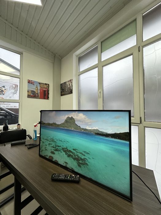 Телевізор Panasonic TX-40FSW504 SmartTv 4K Wi-Fi