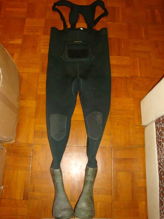 Гидробрюки с гидроботами  NEOWADE, размер 58-62 ,боты 46-47