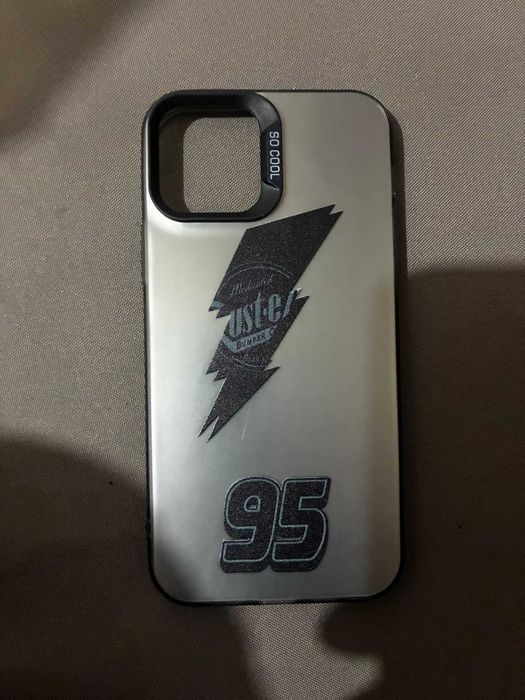 Capa Iphone  Uster Bumper 95