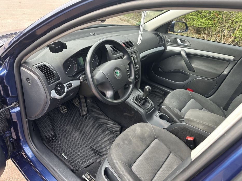 Skoda Octavia 2008 VIN TMBHB61Z882235307 фото оголошення 6 з 8