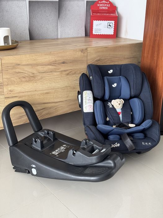 Fotelik samochodowy z bazą joie granatowy