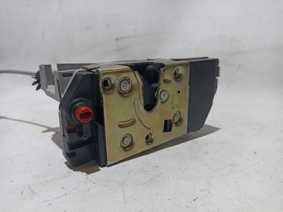 Fechadura / fecho porta trás direito PEUGEOT 307 Break (3E)