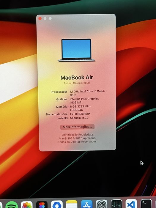 MacBook Air Retina 13” 2020 | Intel i5 | 8GB | 256GB SSD | Caixa e Carregador