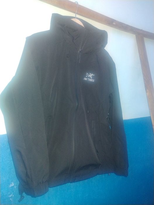 Курточка вітрівка вітровка Arc'teryx