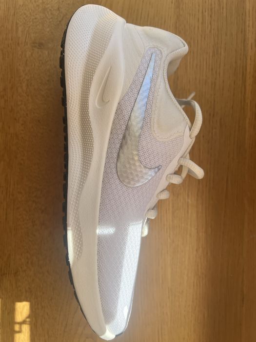 Кросівки Nike на дівчинку