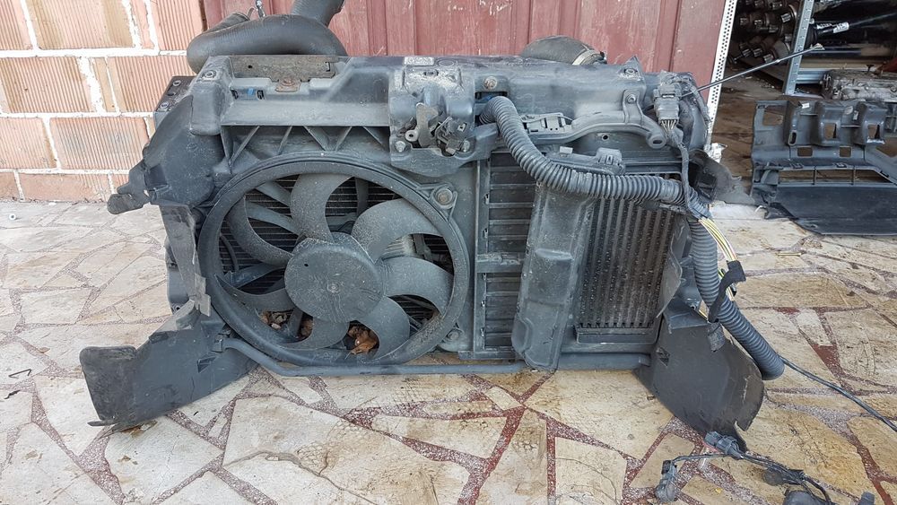 kompletny citroen c5 i lift 04-08 2.0 hdi pas przód chłodnic 9646474