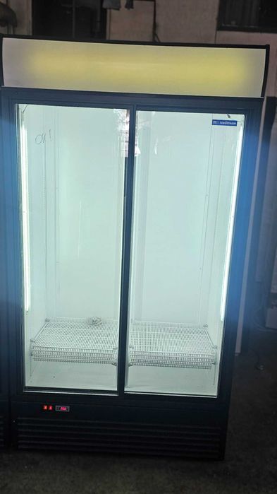 Холодильные витрины холодильное оборудование вітрина обладнання Cold