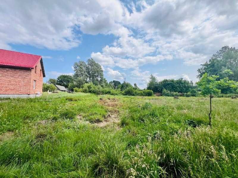 Продаж земельної ділянки  під будівнцитво в селі Паланки