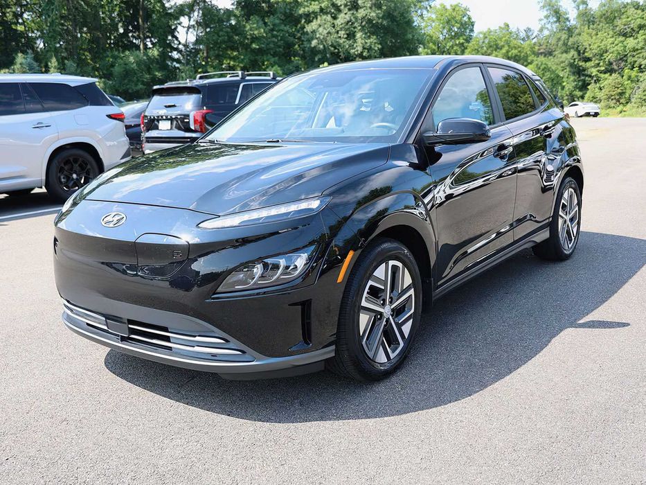 Hyundai Kona Limited      2023